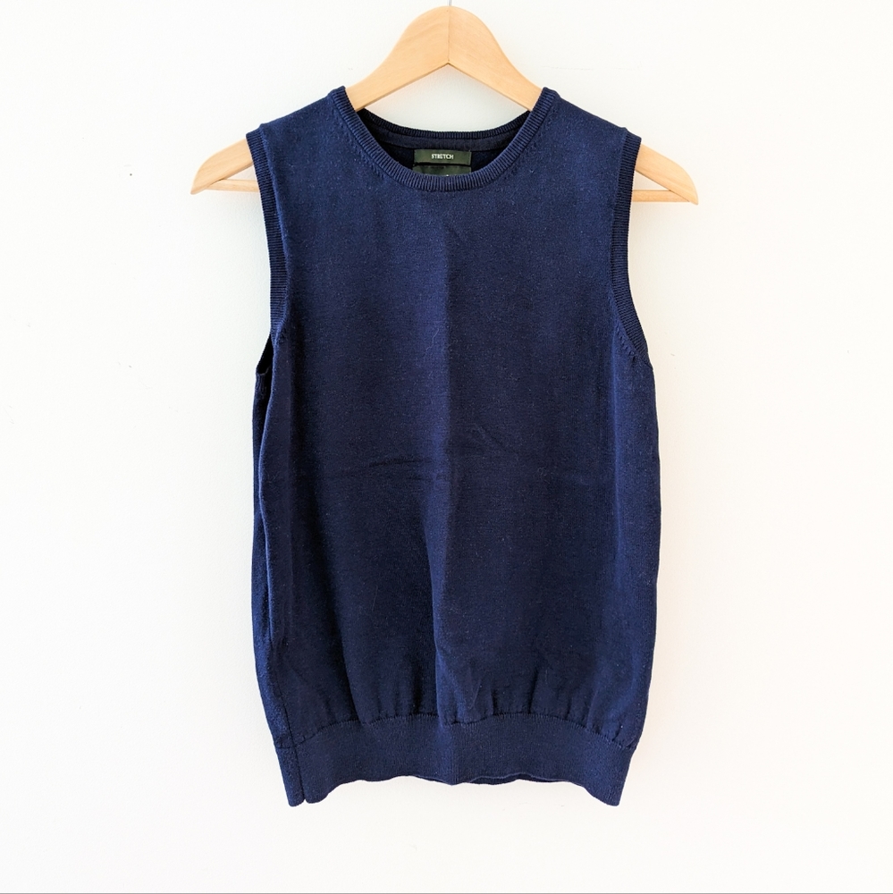 Eddie Bauer Navy Sweater Vest Size Medium